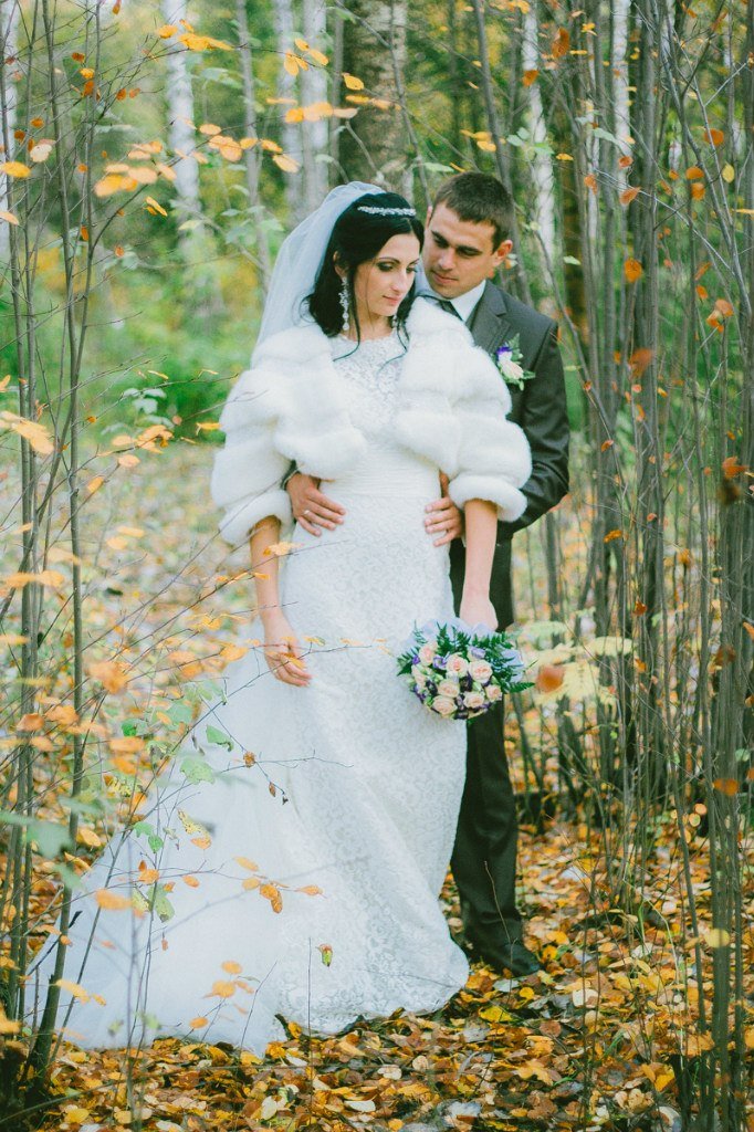 Осенняя свадьба в лесу